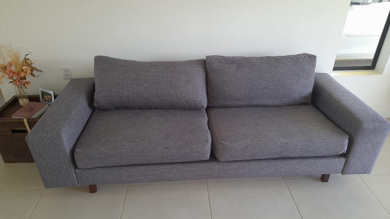 Espaço reservado para foto do sofá depois da higienização